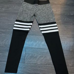 Bombshell XS leggings